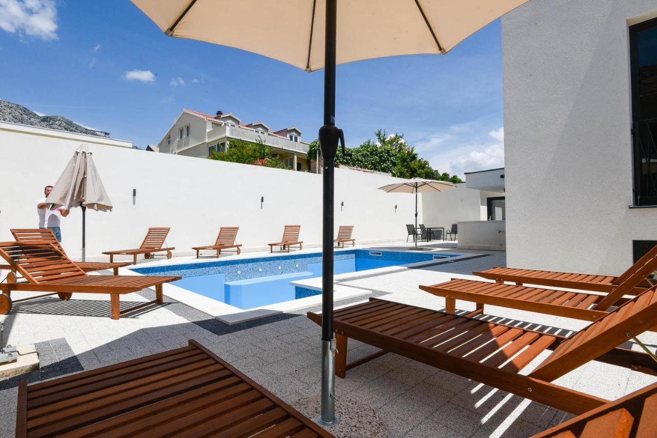 Sunny Day Luxury Holiday Apartments オレビック エクステリア 写真
