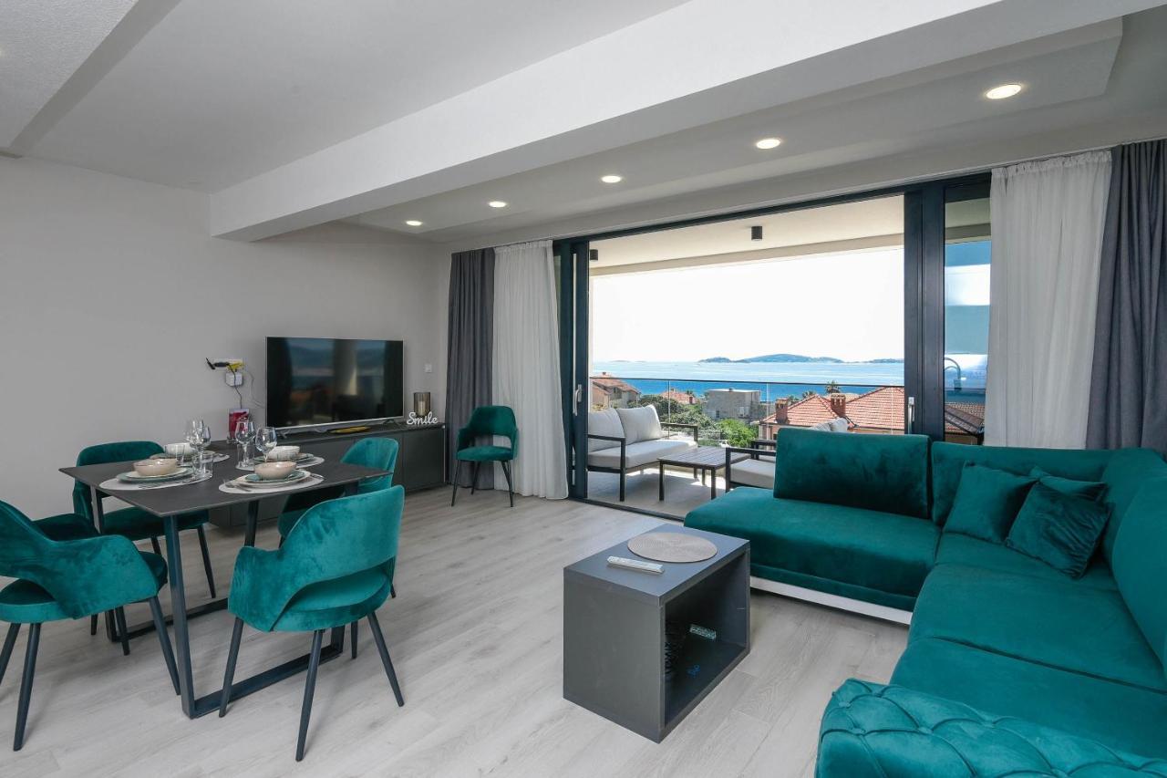Sunny Day Luxury Holiday Apartments オレビック エクステリア 写真